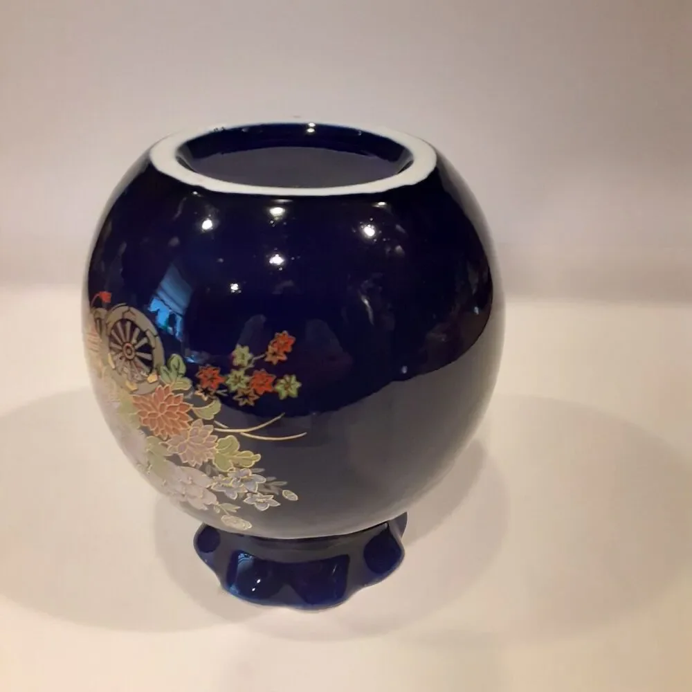 Asian Cobalt Blue Floral Vase Decorative 6.25